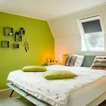 Lovely In With Bubble Bath Hotel 4*
