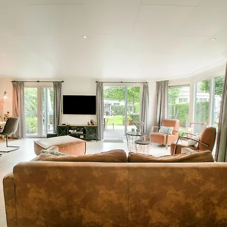 Lovely In With Bubble Bath Ferienhaus Kaatsheuvel