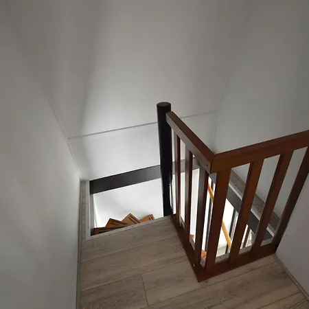 מלון Lovely In With Bubble Bath 4*