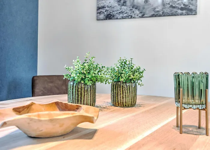 Lovely In With Bubble Bath Hotel