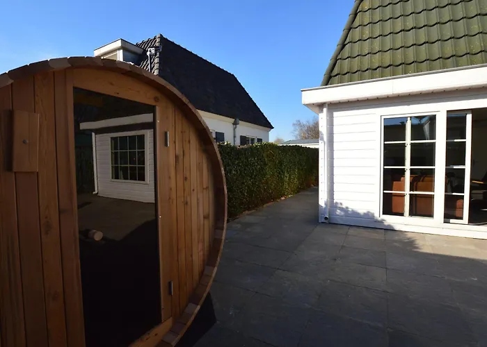 Hotel Lovely In With Bubble Bath Kaatsheuvel