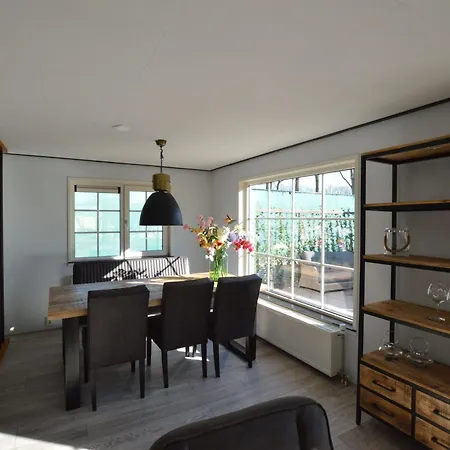 Lovely In With Bubble Bath فندق كاتْسهوفيل